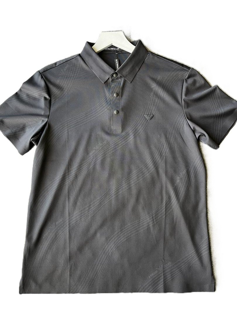T shirt Form Six Emporio Arman @35000